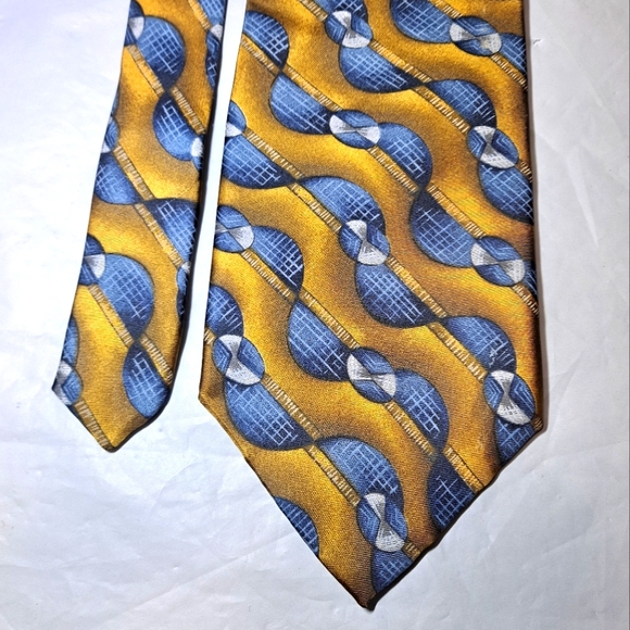 Barrington 💯 Silk Luxury Designer Necktie 58" x3.75" Blue/Gold Abstract Vintage - Picture 6 of 9